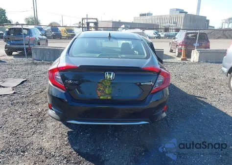 2019 Honda Civic Touring z USA, uszkodzony, nr VIN 19XFC1F93KE201639